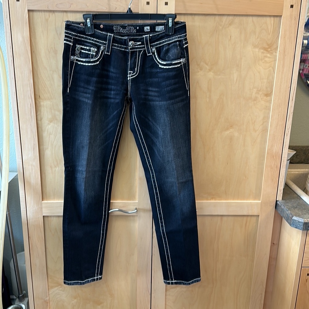 Miss Me Easy Skinny ankle Jeans. 26 x 29. Black wash